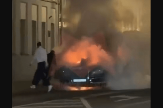 Putin’s Official Limousine Catches Fire
