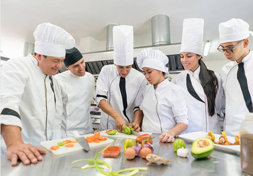 The Role of Tradition in Culinary Education