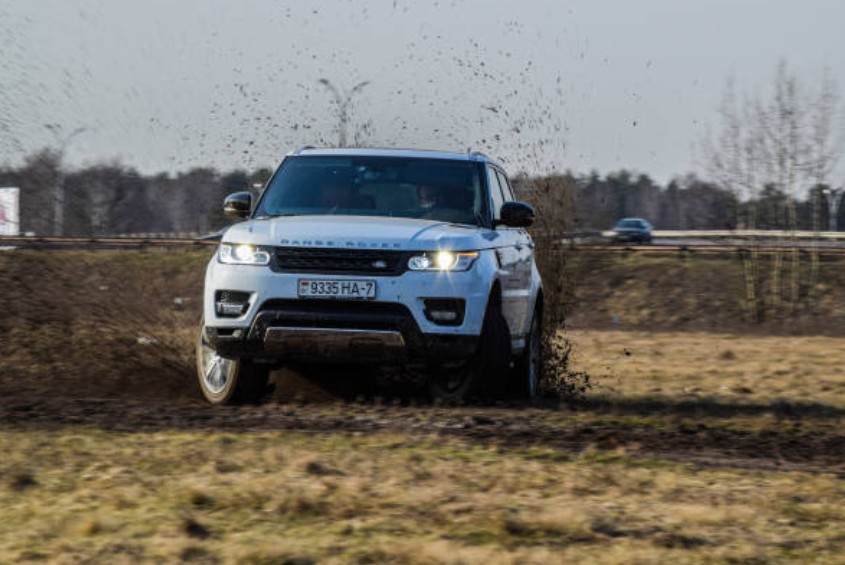 Why Are the Repair Costs for Range Rovers So High