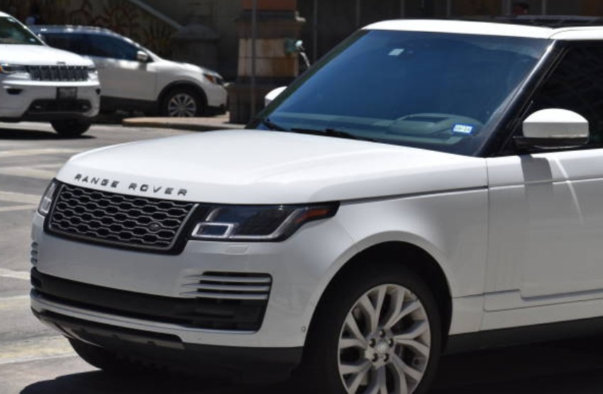 Why Is Range Rover Insurance So ExpensiveFind Out Now!
