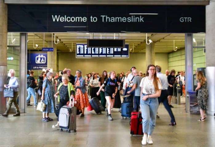 Airport Arrival Time So Important in the UK