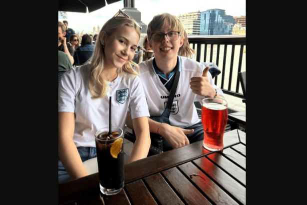 Wetherspoons Superfan from Bromley Aims to Visit All 800 Pubs Before Turning 30