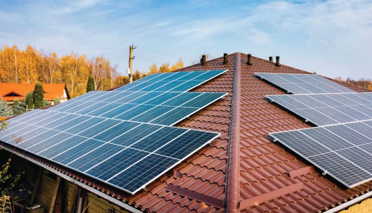 Does Roof Orientation Impact Solar Panel Efficiency