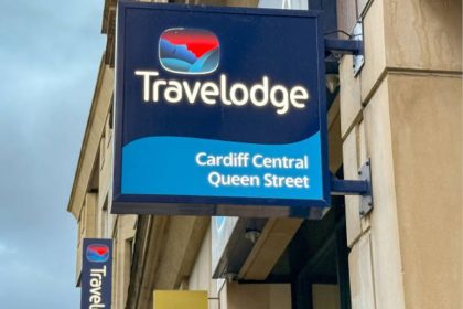 How Can I Contact Travelodge by Phone Quick & Easy Guide!
