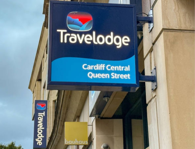 How Can I Contact Travelodge by Phone Quick & Easy Guide!