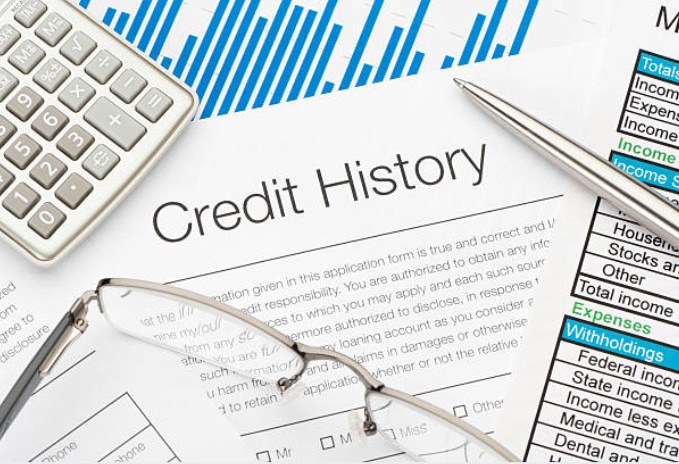 Is Traditional Credit History Still Enough