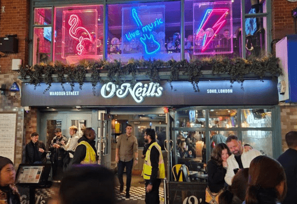 Mayor of London granted authority to extend pub opening hours by overruling local council licensing decisions in nightlife hotspots.