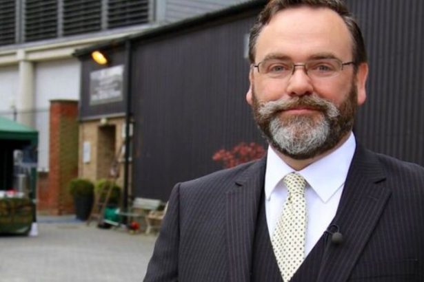 Why Is Paul Laidlaw Not on Antiques Road Trip