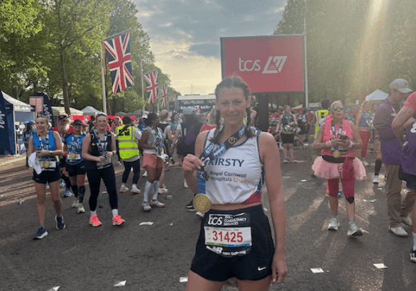 nurse runs london marathon 2025