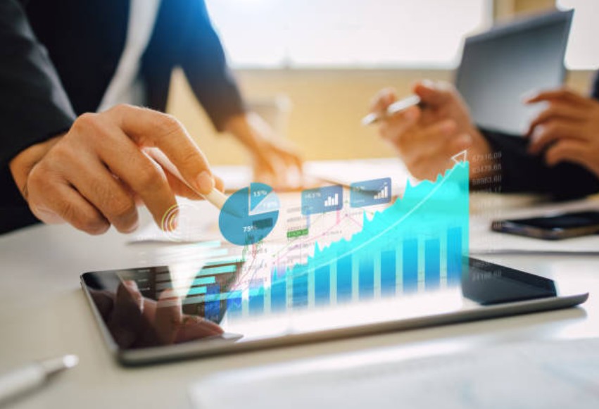 Financial Planning Play in ISA Management