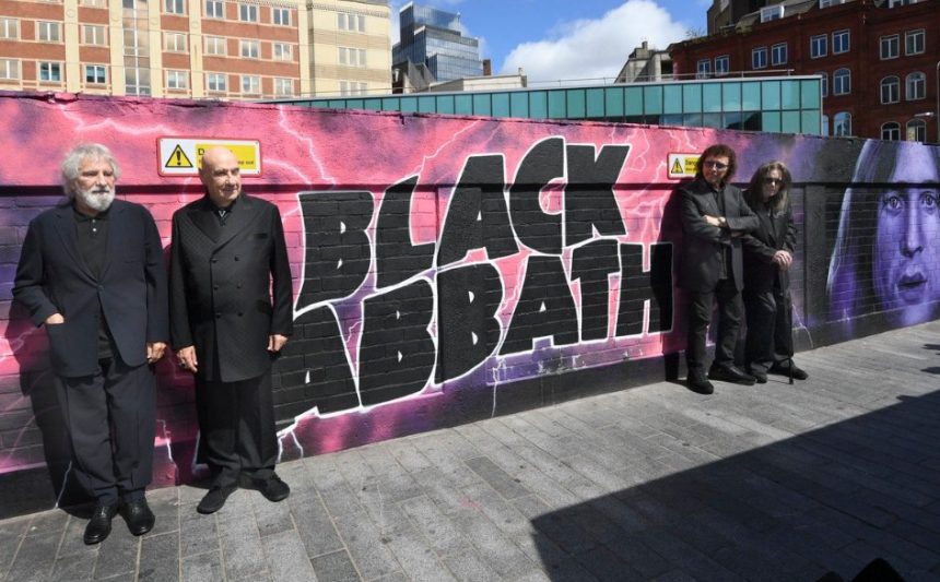 Black Sabbath Team
