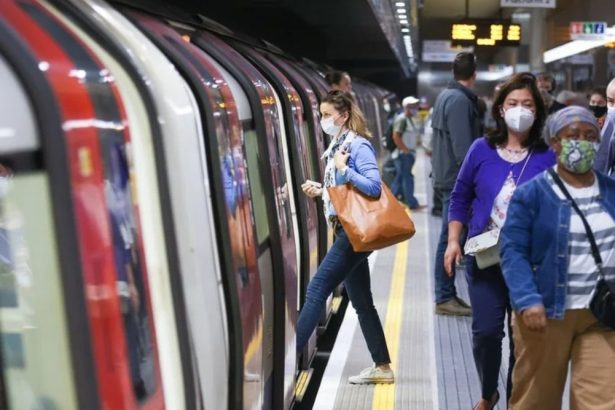 Clapham Underground train station