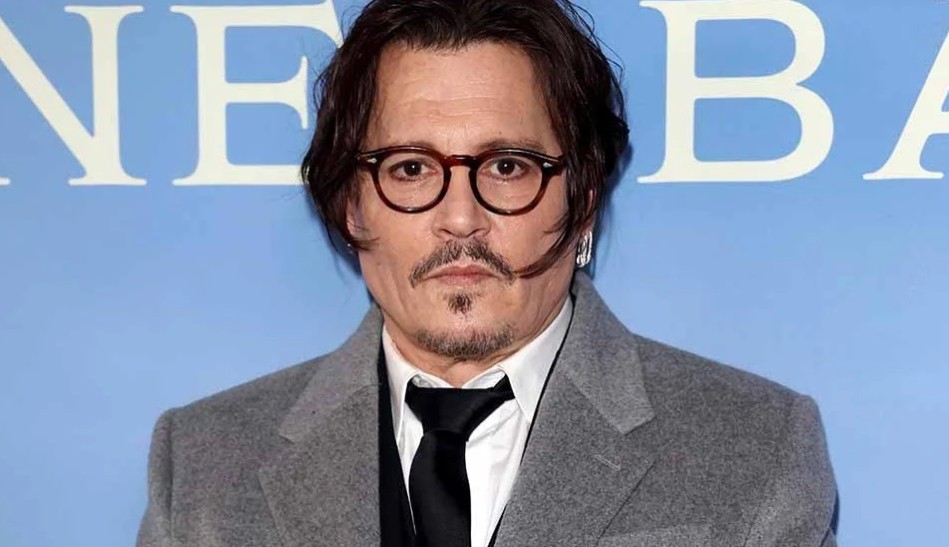 Johnny Depp as Director (reddit)
