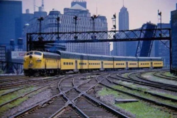 London Northwestern Train