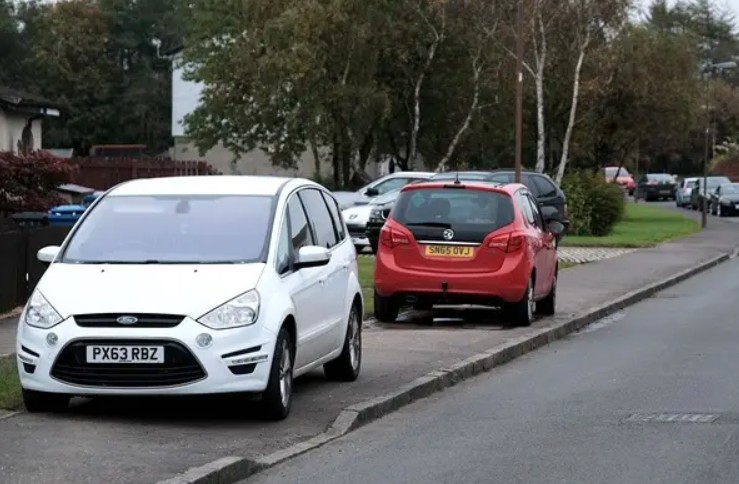 Pavement Parking (google)