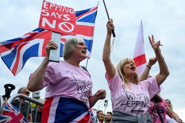 UK anti-migrant protests