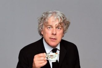 Alan Davies