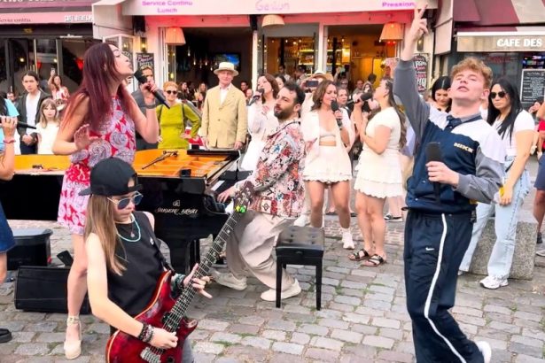 Bohemian Rhapsody flashmob