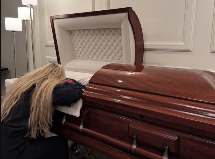 Charlie Kirk Casket