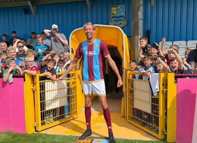 Peter Crouch