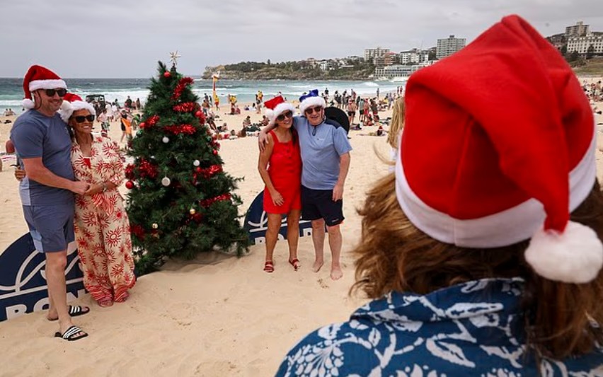 Christmas Day beach celebrations Australia