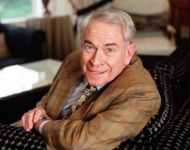 Stanley Baxter