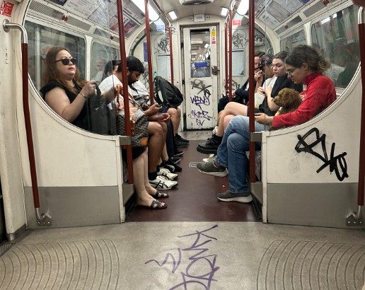 Tube Graffiti Removal