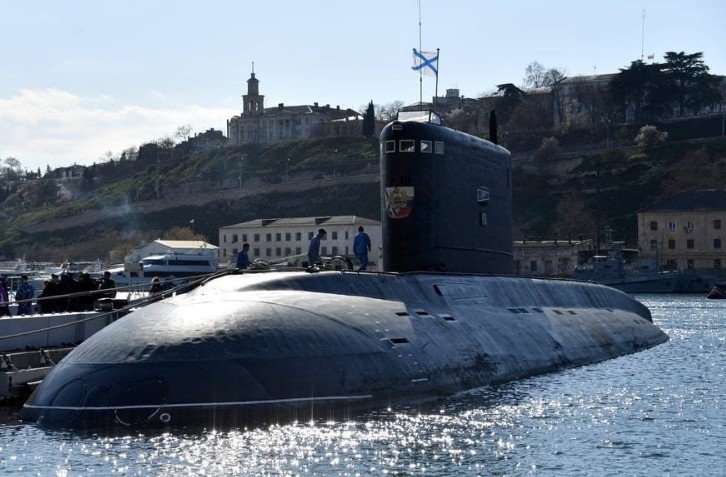 Ukraine strikes Russian submarine