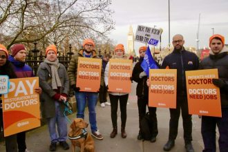 NHS resident doctors strike