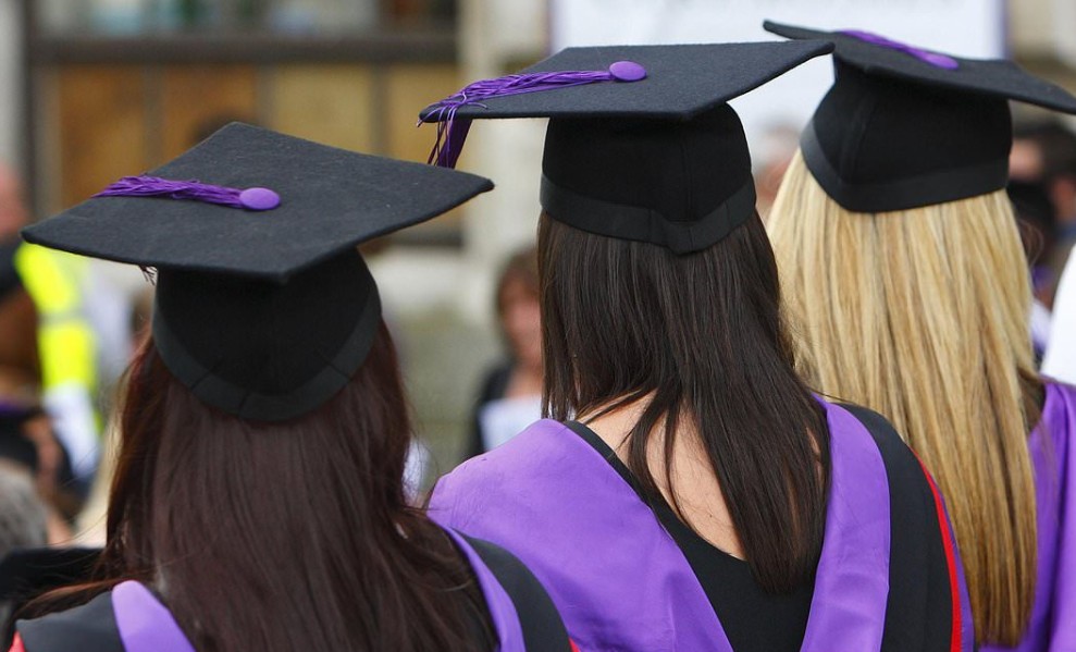 UK Student Loan Interest Rates Capped at 6%
