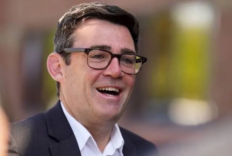 Andy Burnham wins Makerfield by-election